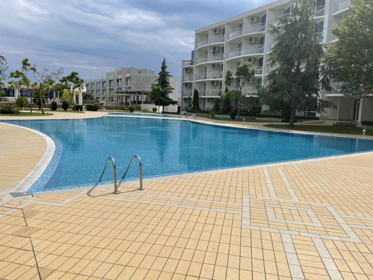 Day Dream Apartment Burgas Exterior photo
